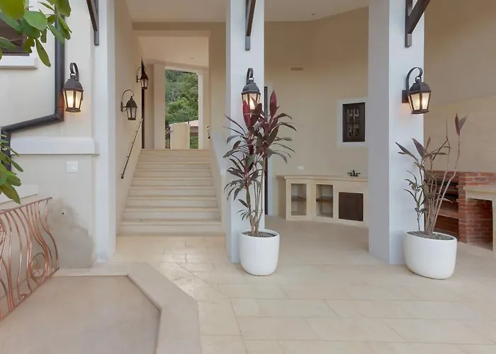 Beautiful Mediterranean-style Penthouse With An Oceanview Balcony * Playa Danta